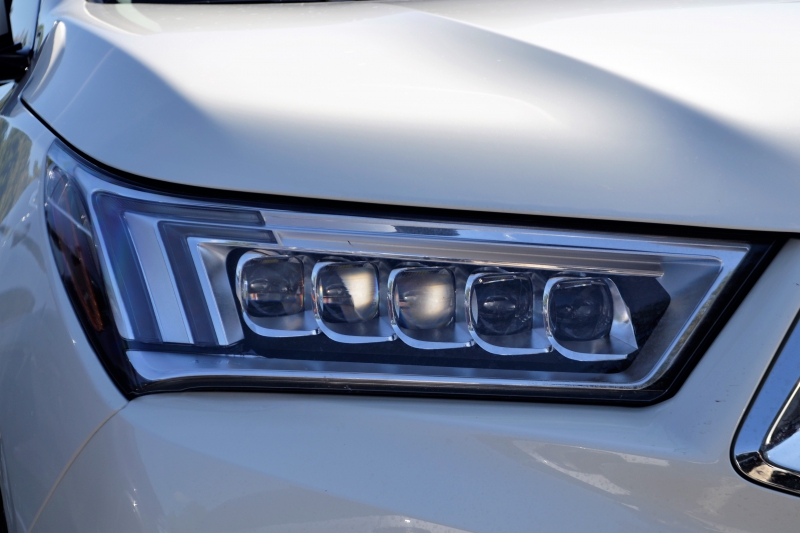 concession-VERIGNON-min_acura-headlamp-2834131